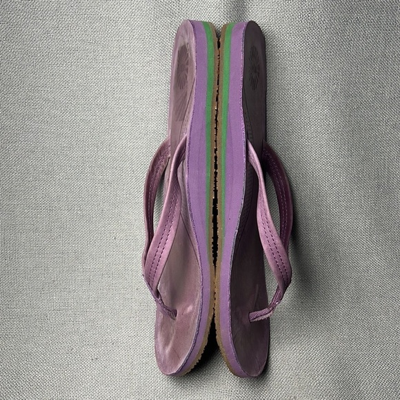 Ugg Kayla purple thong sandals size 10 - Picture 4 of 8
